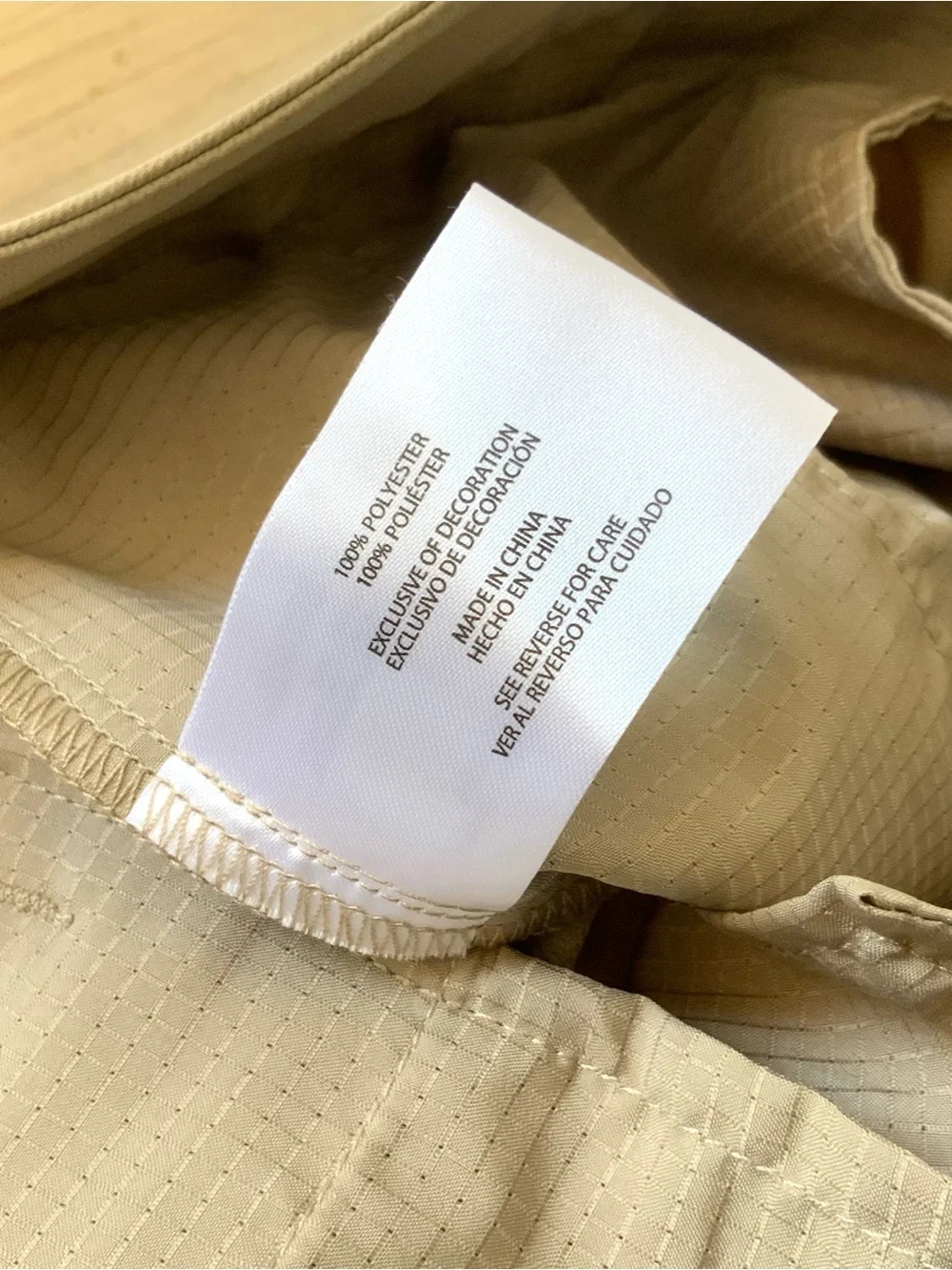 Banana Republic Light Tan Men's Golf, Travel Pants 34/32